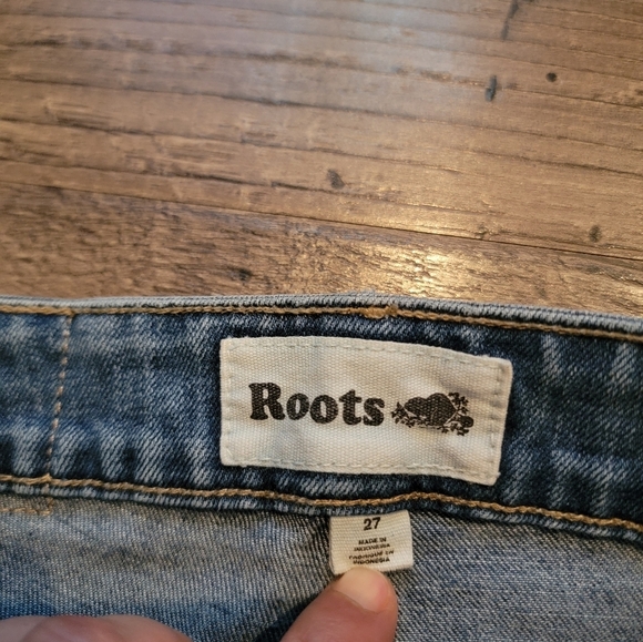 Roots High Rise Jeans size 27 - Picture 7 of 8